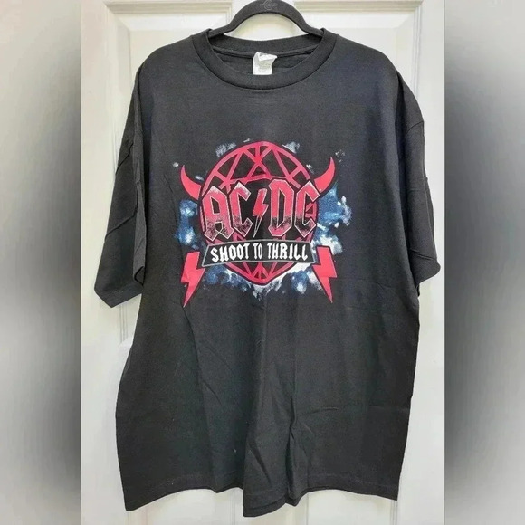 ACDC Shoot To Thrill Black Short Sleeve Band Tee Shirt Plus Size 2x - Picture 1 of 3